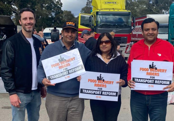 GIG STANDARDS CRITICAL AS UBER SLASHES RATES: TWU Main Image